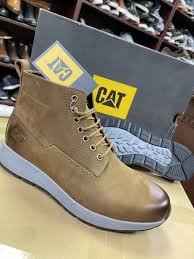 CAT Men Leather Boots Image 3